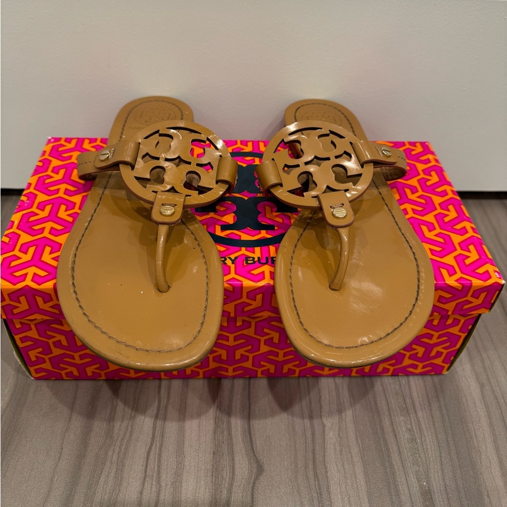 Tory Burch Miller Thong Sandals size 7